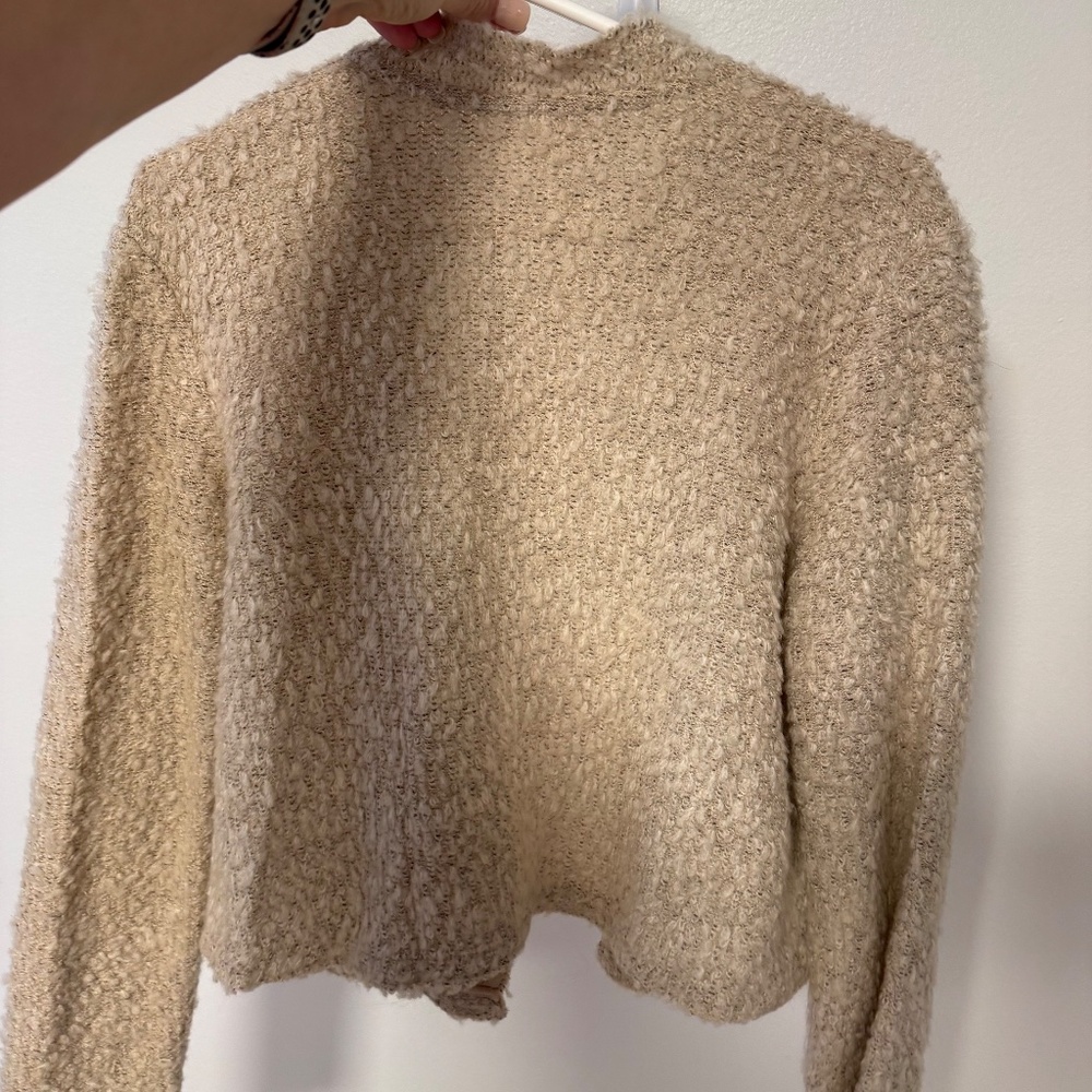 Fuzzy Cropped Cardigan - Picture 2 of 4